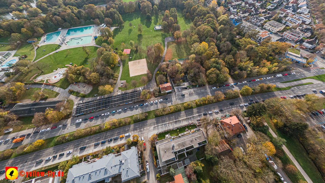 03.11.2022 -  Ostparksee mit Umgebung in Neuperlach